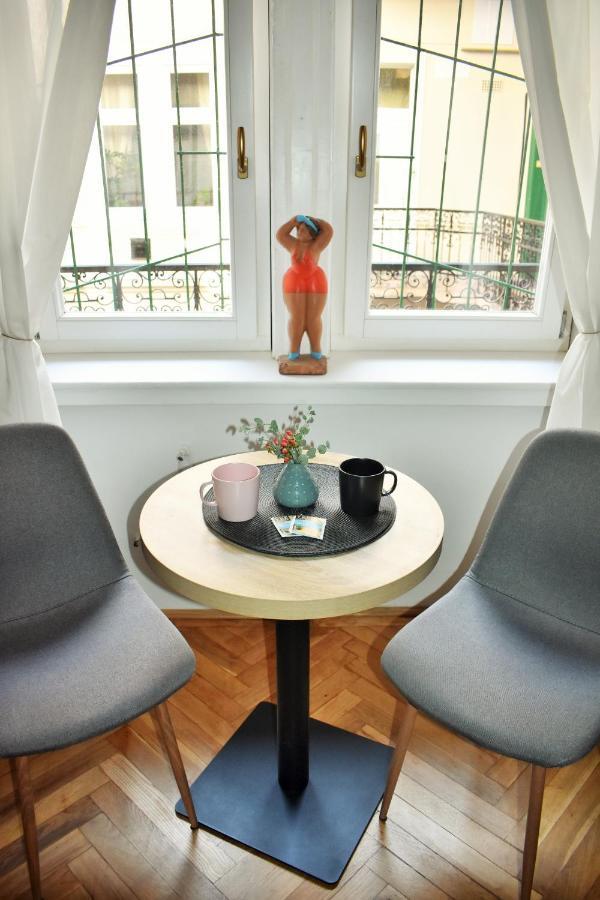 Lovely Downtown Home In בודפשט מראה חיצוני תמונה